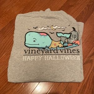 Vineyard Vines long sleeved T.